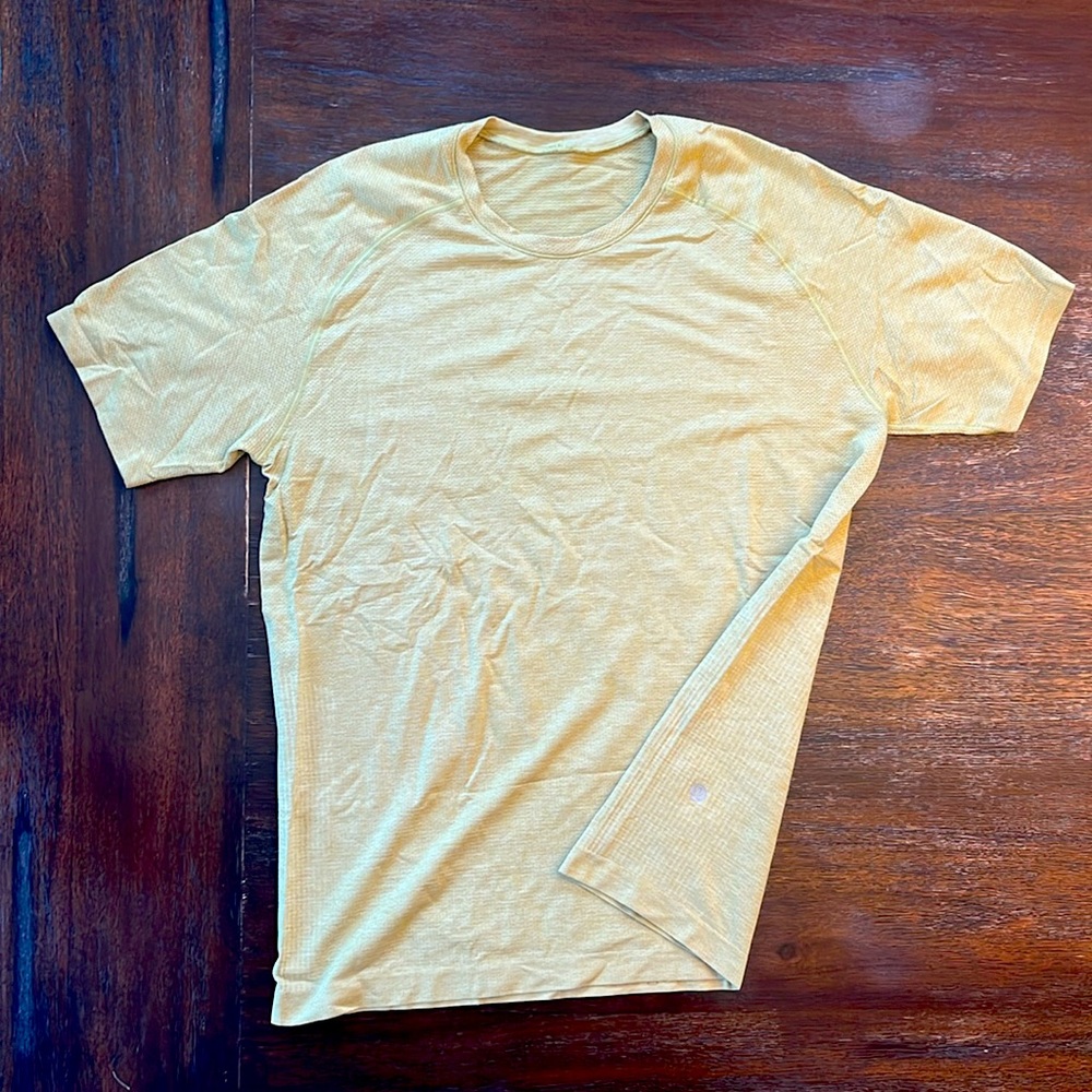 Metal Vent Tech Short-Sleeve Shirt L
